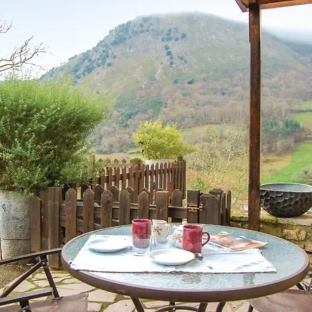 Three-bedroom Holiday In Holiday home El Cueto
