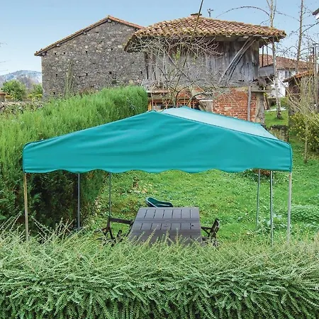 Holiday home Three-bedroom Holiday In El Cueto